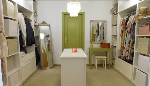 Revente - Villas
 - Dolores