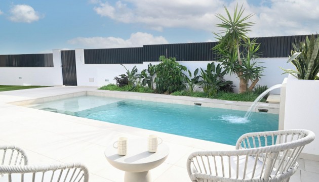 New Build - Villen
 - Banos Y Mendigo - Altaona Golf