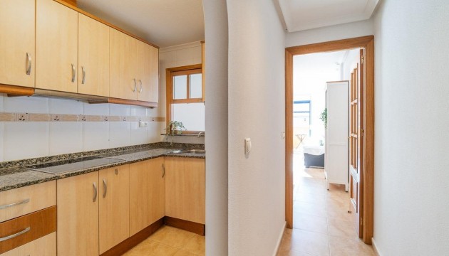 Sale - Apartment - Torrevieja - Centro