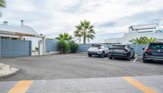 Resale - Villen
 - Vistabella Golf