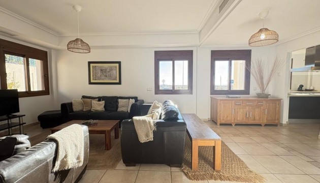 Revente - Villas
 - Altaona Golf and Country Village