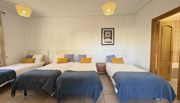 Revente - Villas
 - Altaona Golf and Country Village