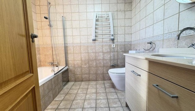 Revente - Villas
 - Altaona Golf and Country Village