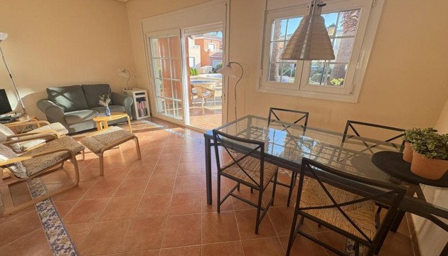 Resale - Villen
 - Altaona Golf and Country Village