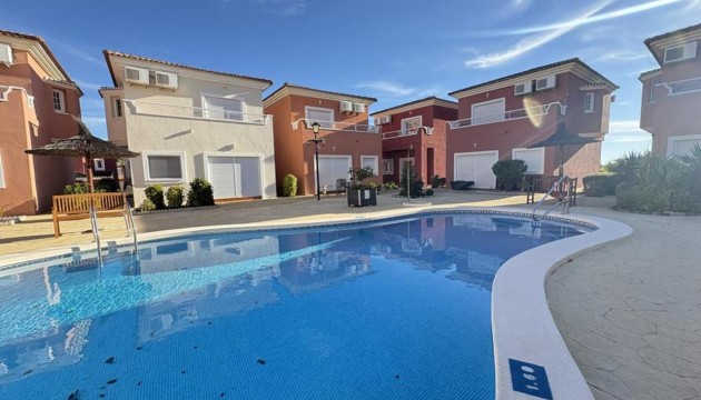 Revente - Villas
 - Altaona Golf and Country Village