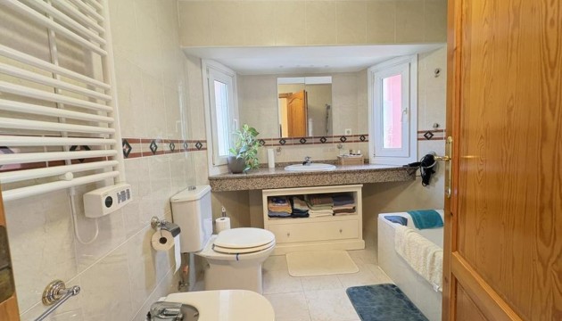 Resale - Villen
 - Altaona Golf and Country Village