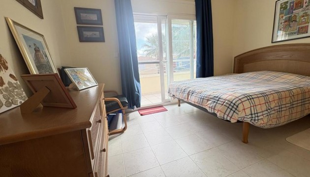 Resale - Villen
 - Altaona Golf and Country Village