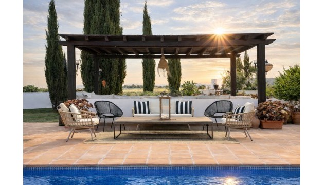 Resale - Villen
 - El Valle Golf Resort