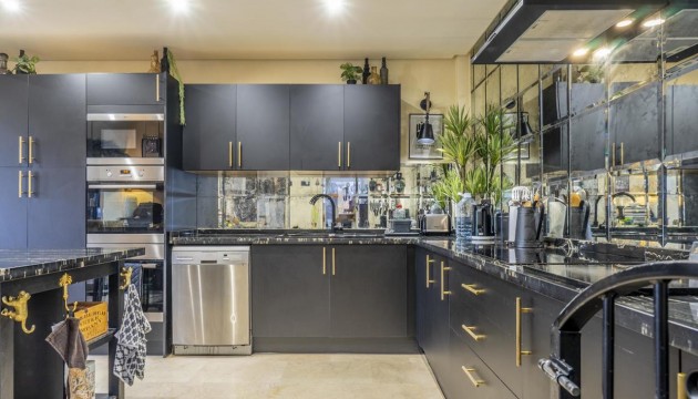 Resale - Villen
 - El Valle Golf Resort