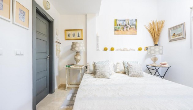 Resale - Villen
 - El Valle Golf Resort