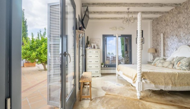 Resale - Villen
 - El Valle Golf Resort