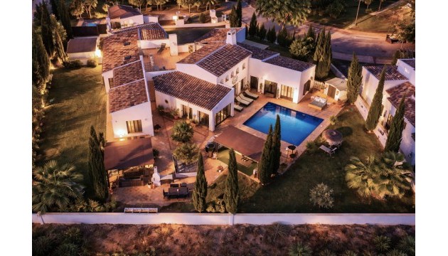 Resale - Villen
 - El Valle Golf Resort