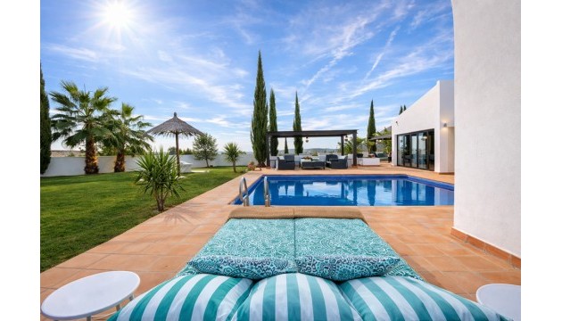 Resale - Villen
 - El Valle Golf Resort