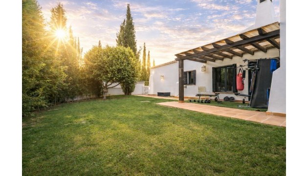 Resale - Villen
 - El Valle Golf Resort