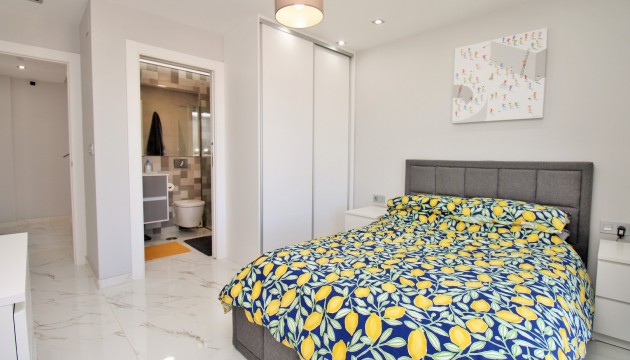 Revente - Villa's
 - Villamartin - Villamartín