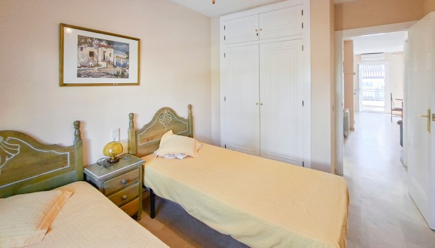 Resale - Townhouse - Villamartin