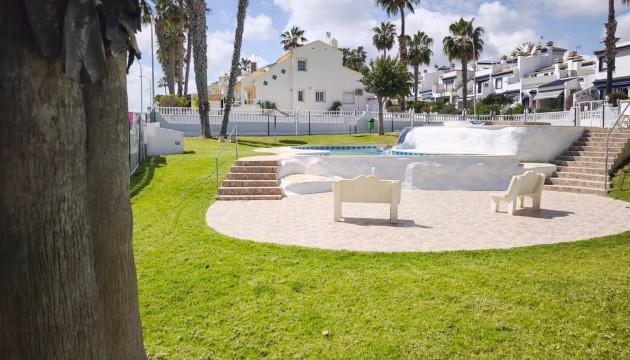 Resale - Townhouse - Villamartin