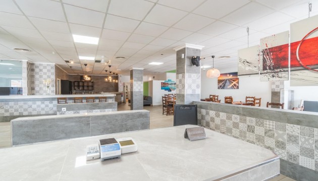 Location longue durée - Unité commerciale
 - San Fulgencio - La Marina