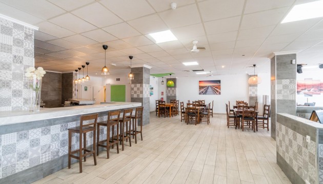 Location longue durée - Unité commerciale
 - San Fulgencio - La Marina