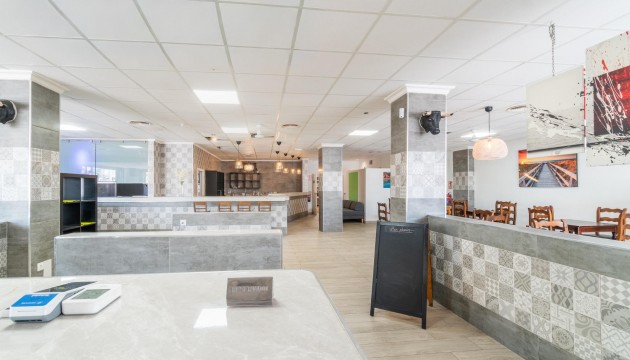 Location longue durée - Unité commerciale
 - San Fulgencio - La Marina