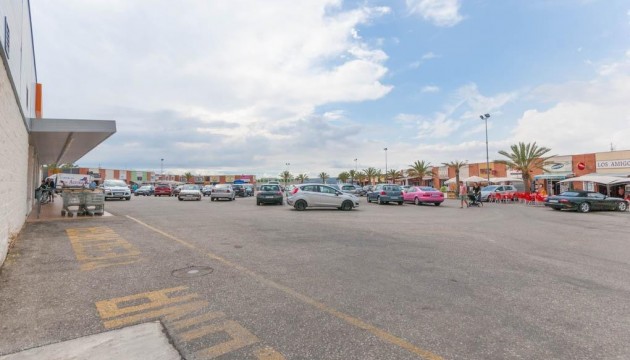 Location longue durée - Unité commerciale
 - San Fulgencio - La Marina