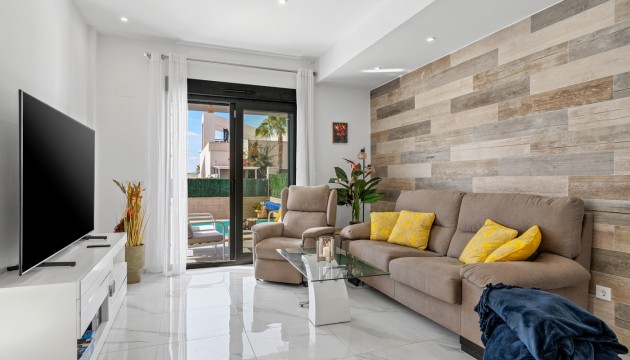 Resale - Villen
 - Benijofar - Benijófar