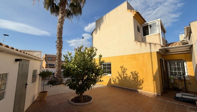 Sale - Villas - Torrevieja - Los balcones