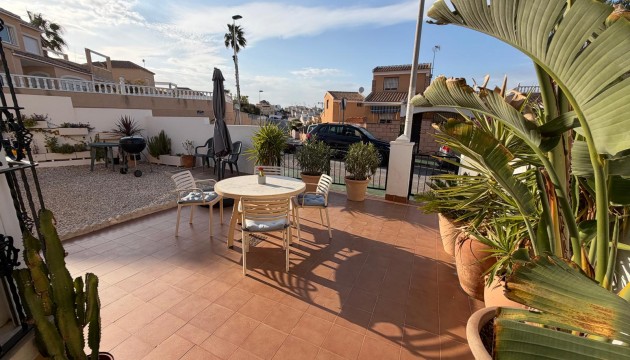 Sale - Villas - Torrevieja - Los balcones
