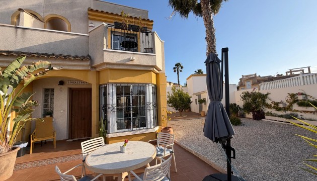 Sale - Villas - Torrevieja - Los balcones