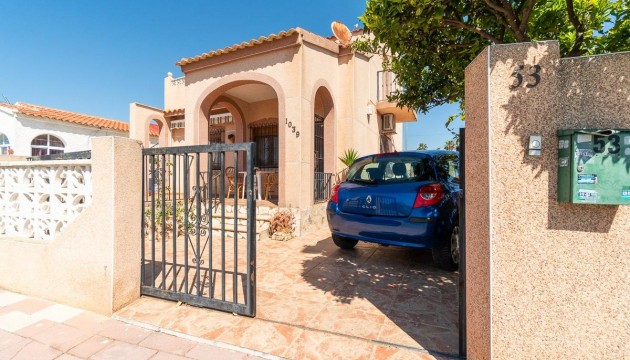 Resale - Villen
 - San Fulgencio - La Marina