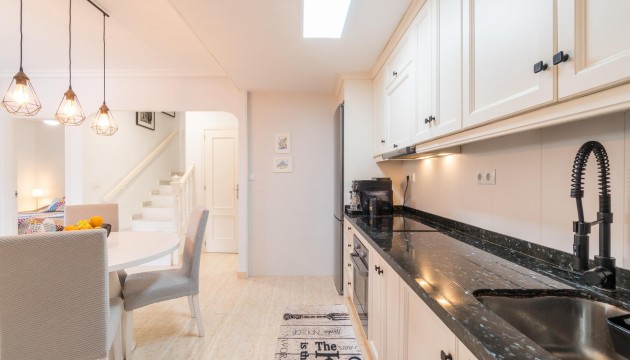 Sale - Chalet - Playa Flamenca - Zeniamar