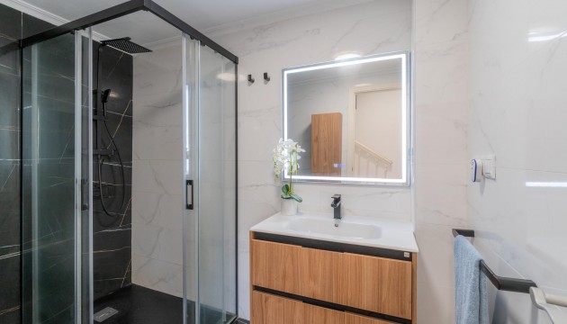 Sale - Chalet - Playa Flamenca - Zeniamar