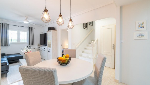 Sale - Chalet - Playa Flamenca - Zeniamar