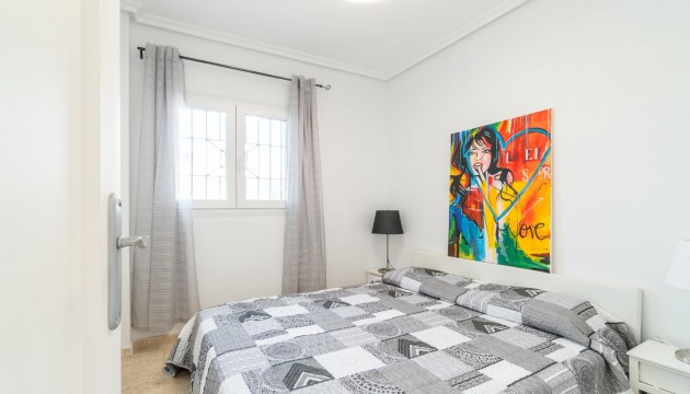 Sale - Chalet - Playa Flamenca - Zeniamar