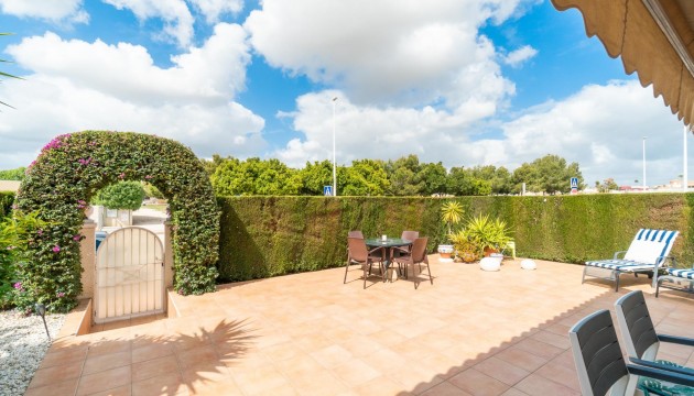 Sale - Chalet - Playa Flamenca - Zeniamar