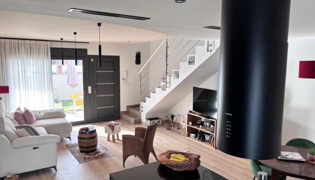 Sale - Villas - Los Montesinos - La Herrada