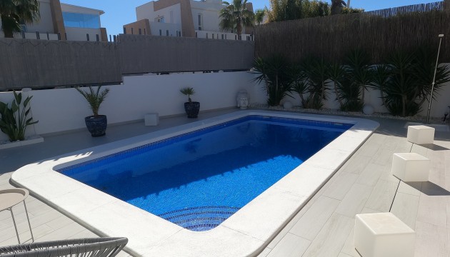 Resale - Villen
 - Algorfa