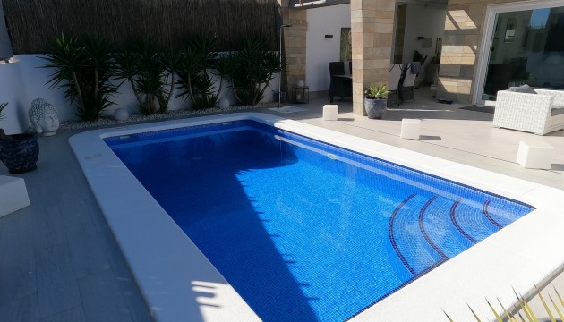 Resale - Villen
 - Algorfa