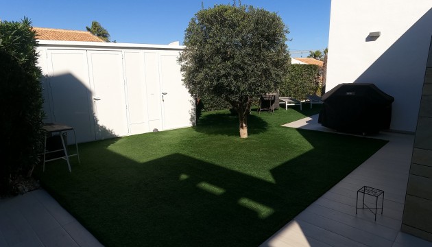 Resale - Villen
 - Algorfa