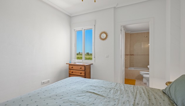 Venta - Apartamento - Daya Nueva - Costa Blanca South