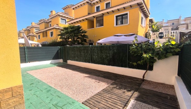 Sale - Semi - Detached Villa - Ciudad Quesada