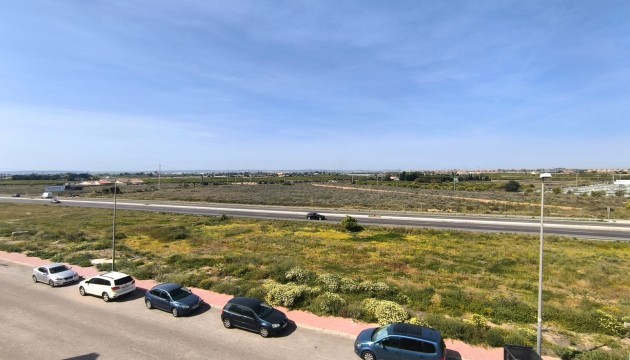 Sale - Semi - Detached Villa - Ciudad Quesada