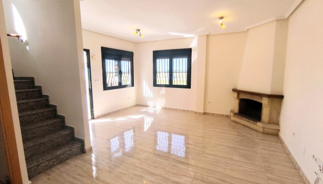 Sale - Semi - Detached Villa - Ciudad Quesada