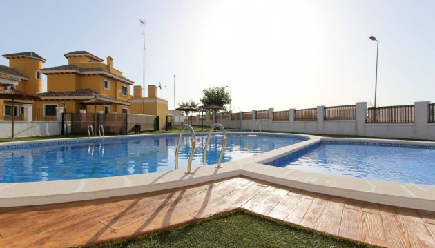 Sale - Semi - Detached Villa - Ciudad Quesada