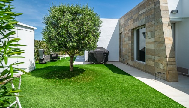 Sale - Villas - Algorfa - La finca Golf