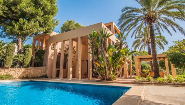 Luxus-Immobilie in Pla del Mar Moraira zu verkaufen