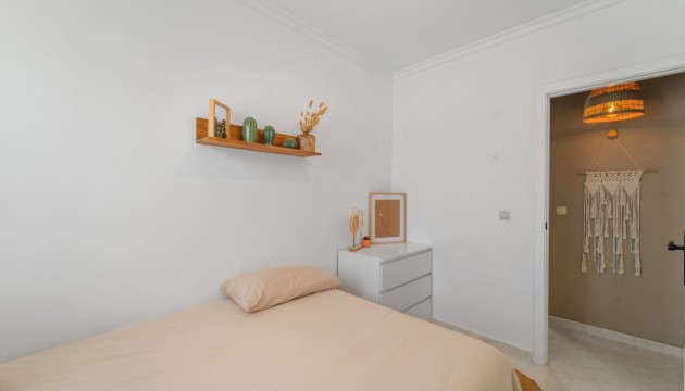 Revente - Appartement - Torrevieja - Aguas Nuevas