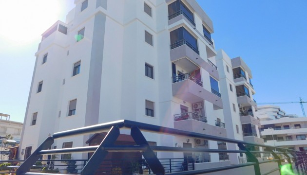 Resale - Wohnung - San Miguel de Salinas