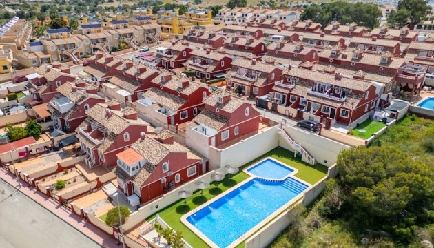 Resale - Villen
 - Villamartin - PAU 26