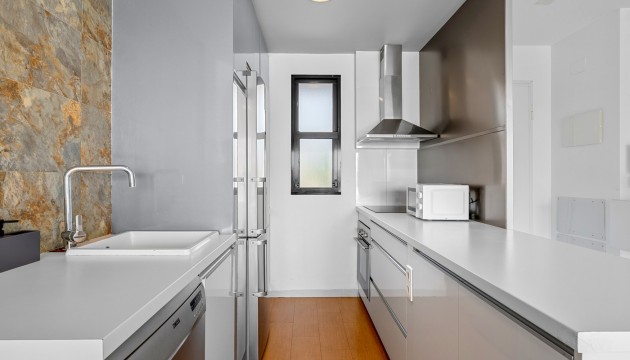 Resale - Wohnung - Orihuela Costa - La Zenia